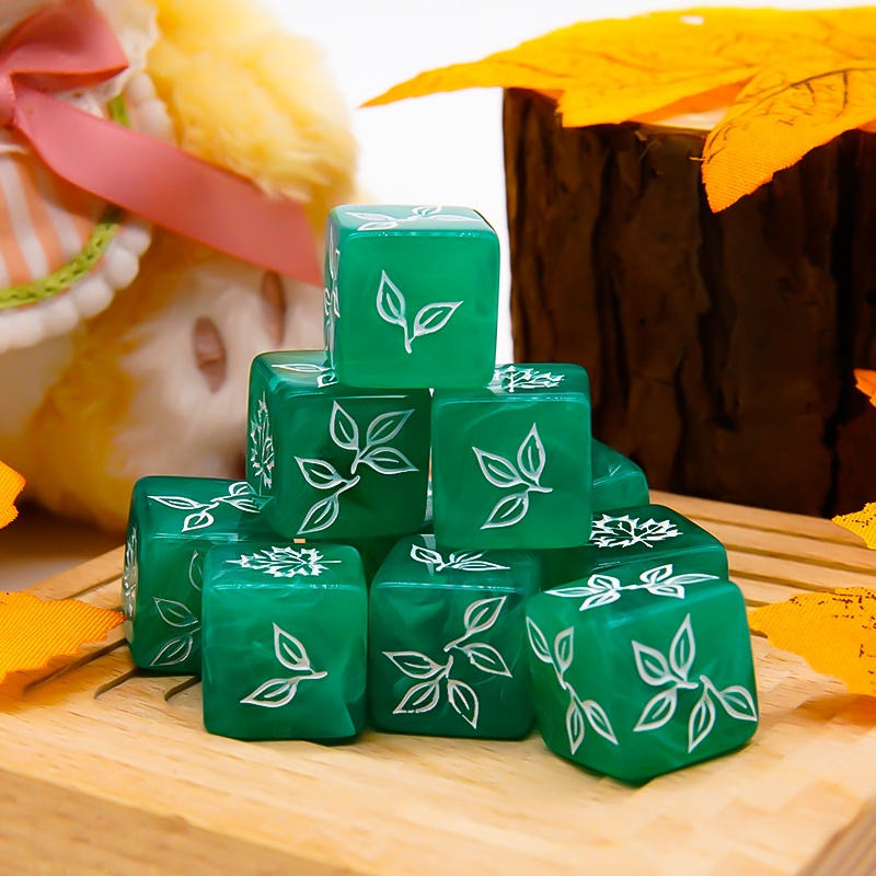 10PCS Unique Maple Leaf Dice S - Board Game Unmatched review and price
