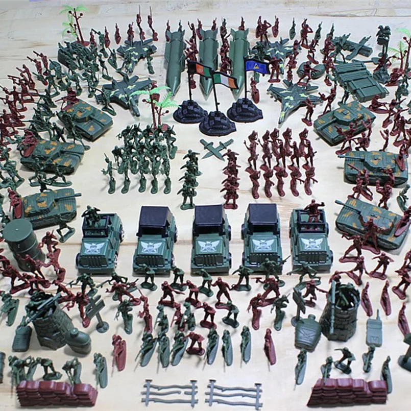 307 Pieces Military 4cm Soldie - Board Game Risk review and price