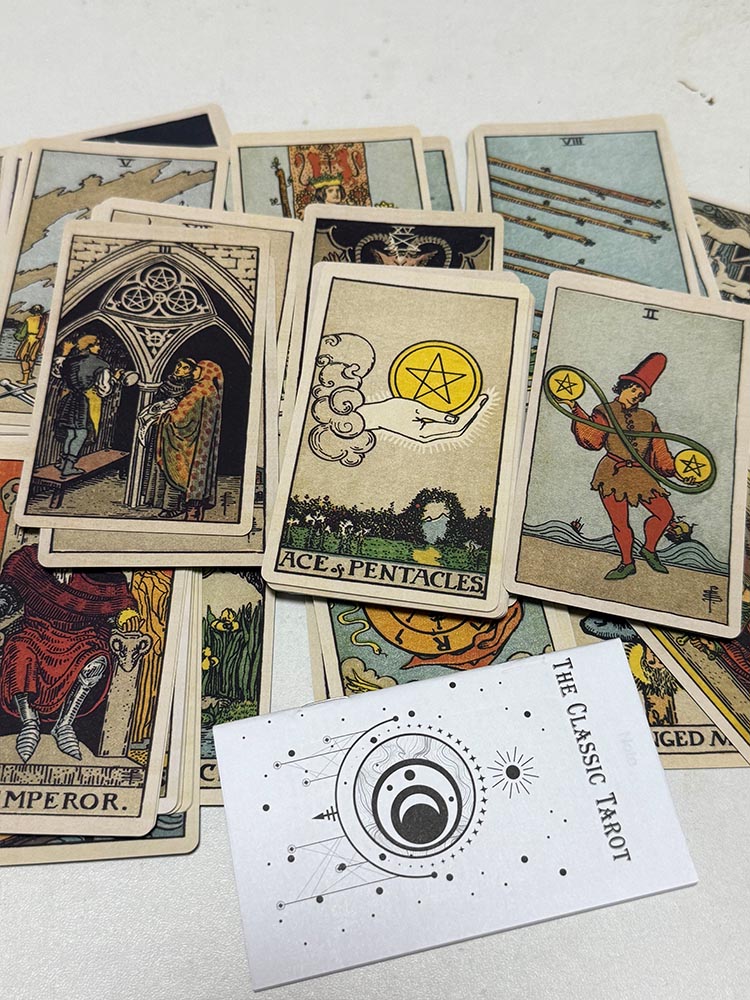 The Classic Tarot Cards A 78 D - Board Game Quantum review and price