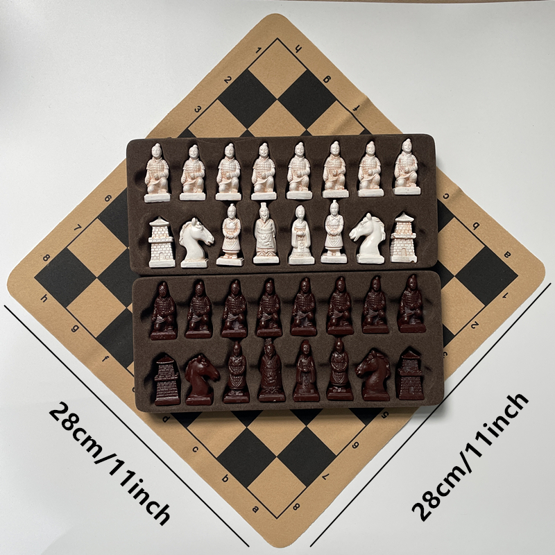 New design of small-sized ches - Board Game Festival review and price